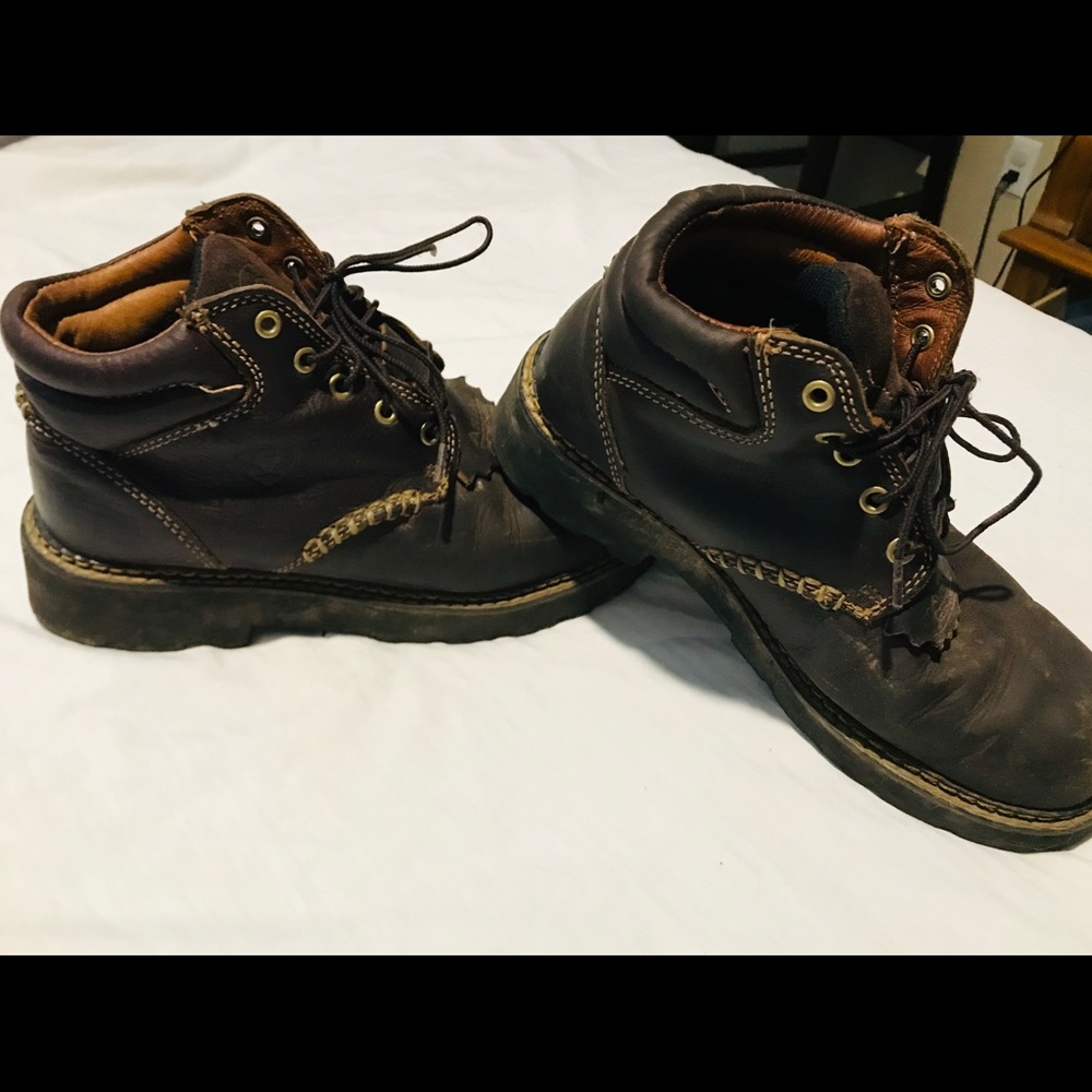 Women’s Ariat 4LR work boots